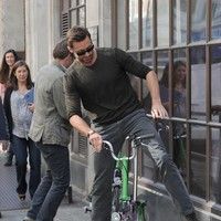 Hugh Jackman leaves the Radio 1 studios Photos | Picture 75438